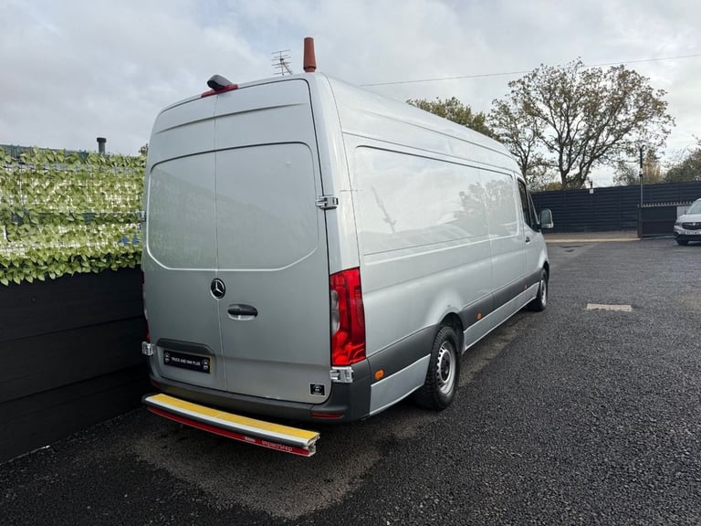 2020 Mercedes-Benz Sprinter 3.5t H2 Van PANEL VAN DIESEL Manual