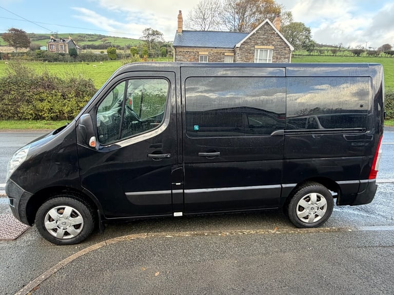 2017 Renault Master SL28 ENERGY dCi 110 Business+ WHEELCHAIR ACCESS/CAMPER PANEL VAN Diesel Manual