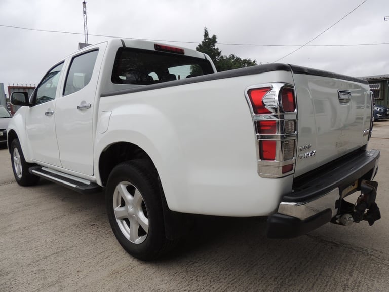 2014 Isuzu D-Max 2.5TD Yukon Double Cab 4x4 PICK UP Diesel Manual