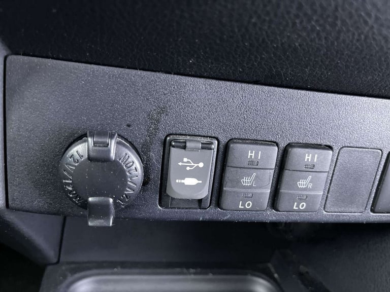 2016 Toyota RAV4 2.0 D-4D Excel SUV 5dr Diesel Manual Euro 6 (s/s) (143 ps) PARK SENSORS+CRU SUV ...