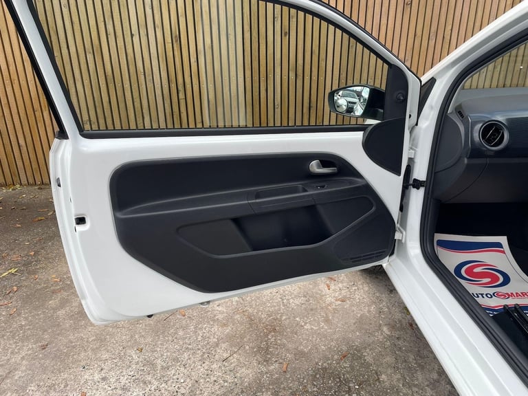 2018 Volkswagen up! 1.0 Move up! Euro 6 (s/s) 3dr HATCHBACK Petrol Manual