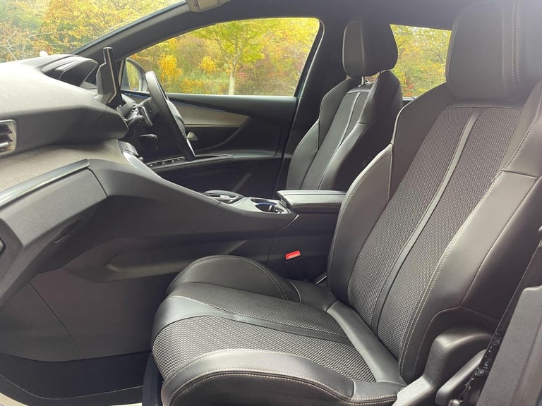 2023 Peugeot 5008 1.2 PureTech GT EAT Euro 6 (s/s) 5dr HATCHBACK Petrol Automatic