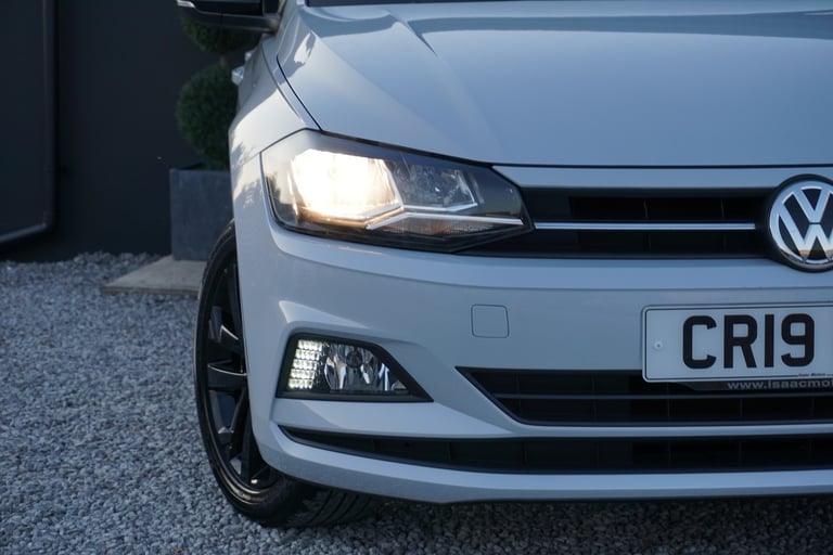 2019 Volkswagen Polo 1.0 EVO Beats  *STUNNING COLOUR COMBINATION FSH IMMACULATE* HATCHBACK Petrol...