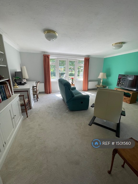 2 bedroom house in High Street, Tenterden, TN30 (2 bed) (#1501560)
