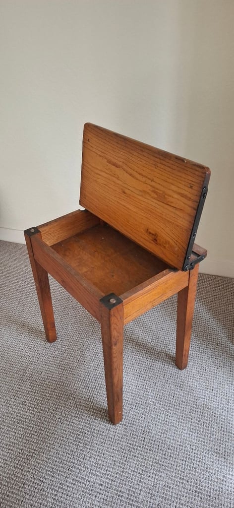 image for Old school desk