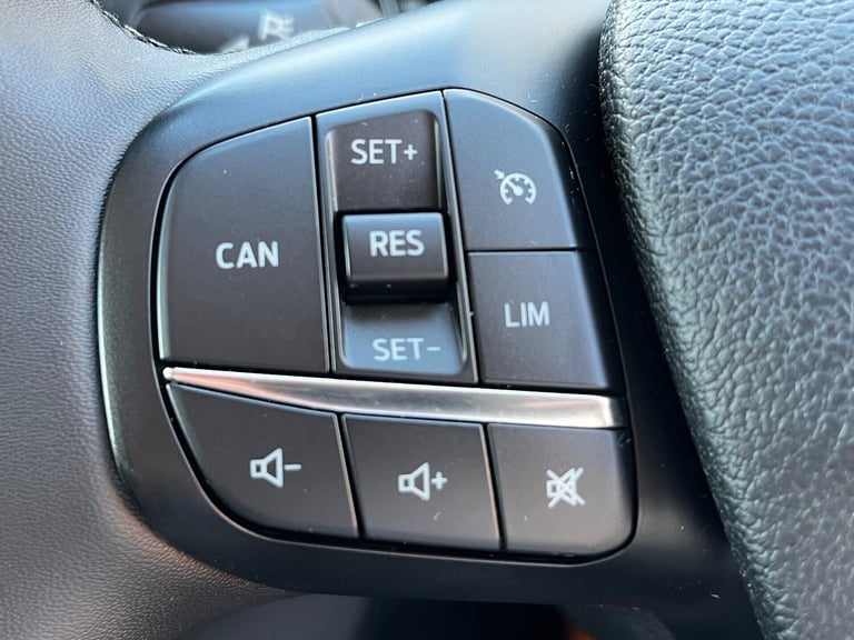 2023 Ford Tourneo Custom 320 ZETEC ECOBLUE MPV Diesel Automatic