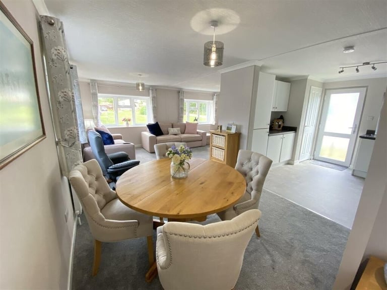 image for Omar Westbury in Norfolk  - Lodge / Caravan 