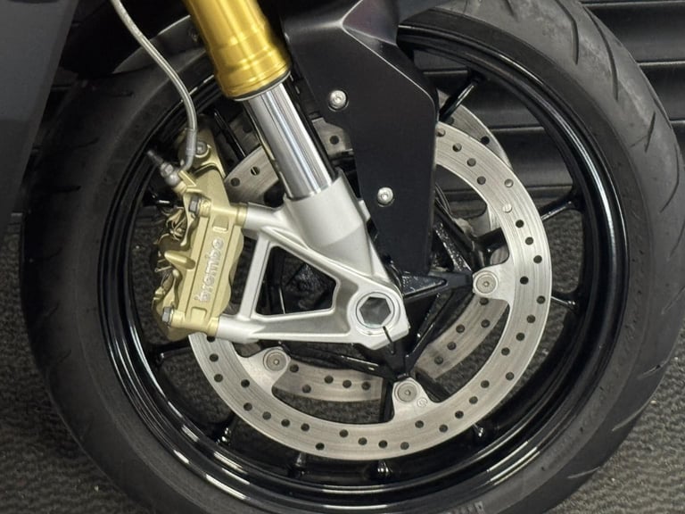 BMW S1000R SPORT  Only 7130 Miles BMW Servicing