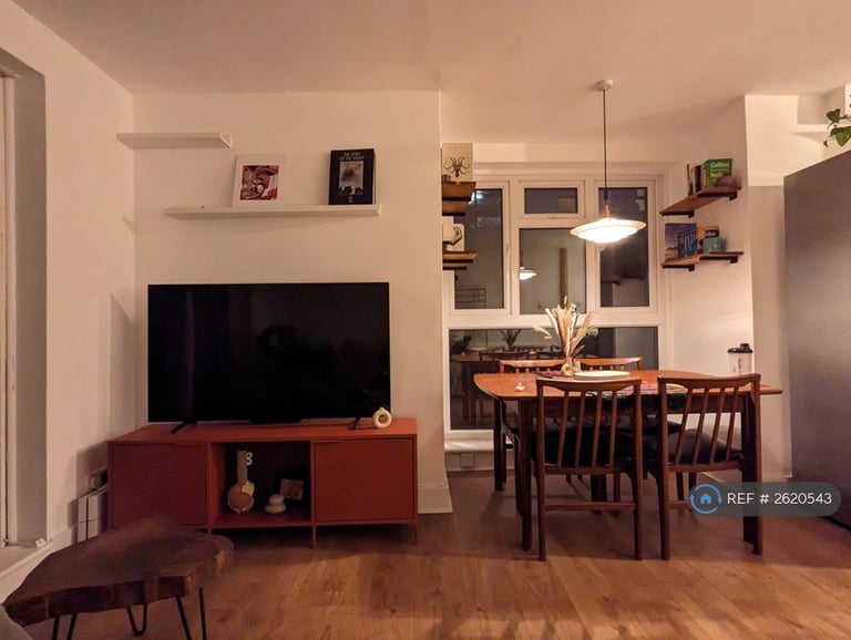 1 bedroom flat in Birkbeck Road, London, W3 (1 bed) (#2620543)