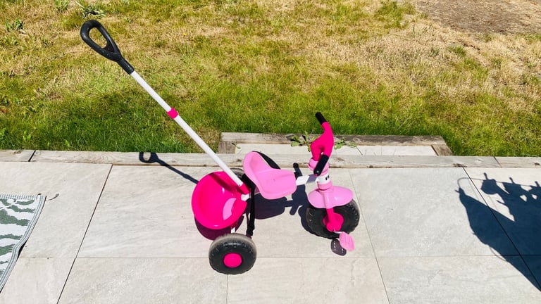 Kid’s trike 