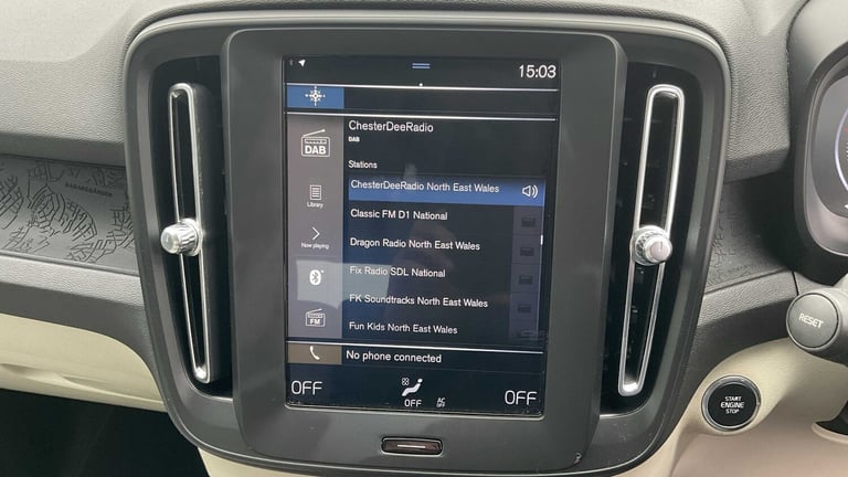 Volvo XC40 1.5 T3 Momentum 5dr Estate Petrol Manual