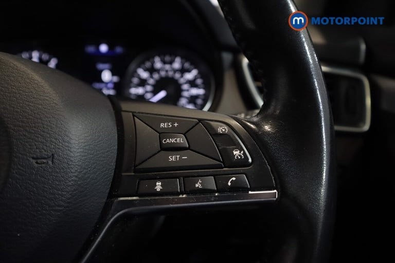 2020 Nissan Qashqai 1.3 DiG-T 160 Tekna 5dr SUV Petrol Manual