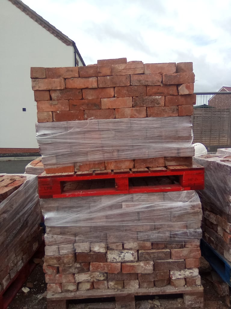 image for Reclaimed red brick 