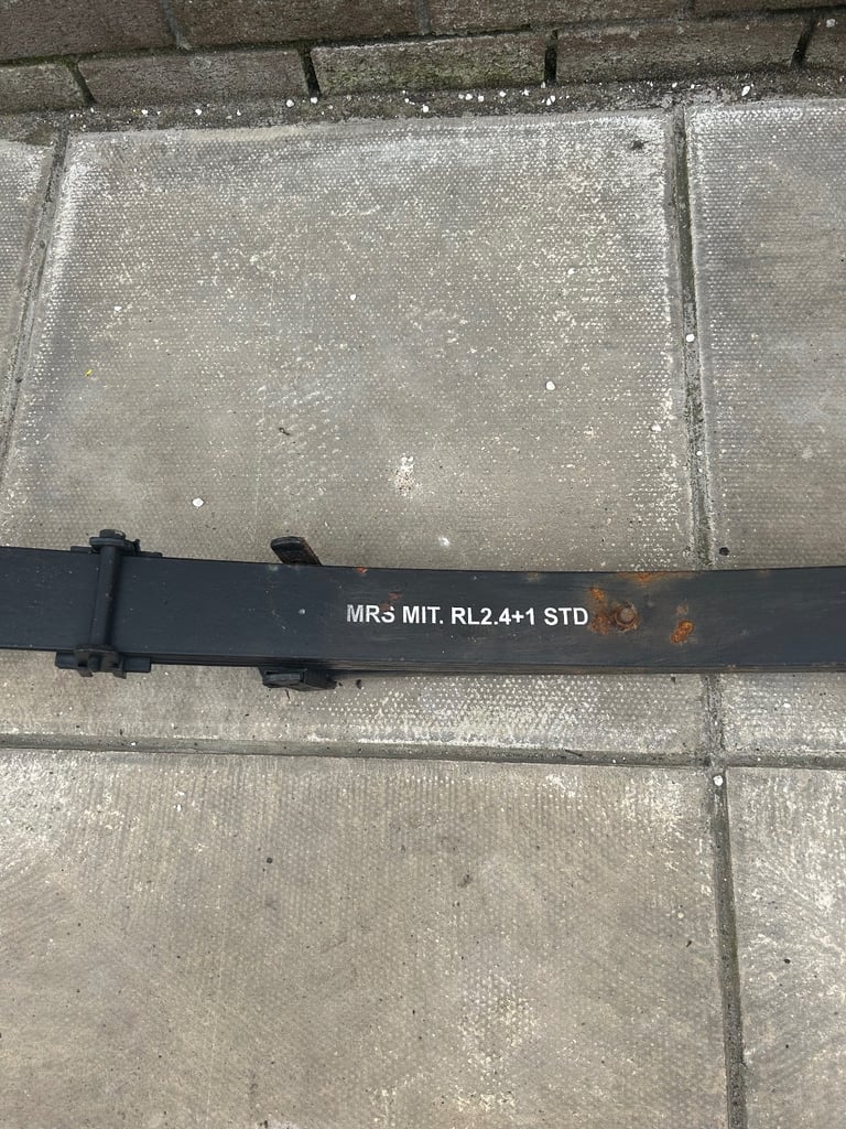 Mitsubishi L200 Rear Leaf Spring 