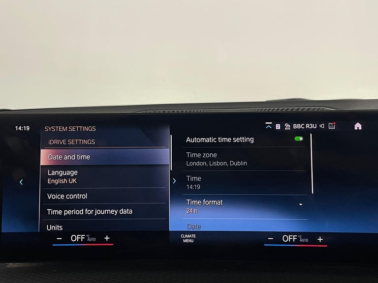 2022 BMW 3 Series 2.0 330e 12kWh M Sport Touring Auto xDrive Euro 6 (s/s) 5dr ESTATE Petrol/Elect...