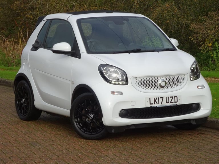 image for 2017 smart fortwo 0.9T Prime Sport (Premium) Cabriolet Twinamic Euro 6 (s/s) 2dr CONVERTIBLE Petr...