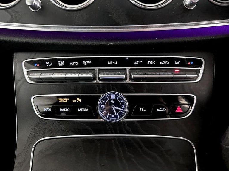 2019 Mercedes-Benz E-Class 2.0 E200 AMG Line G-Tronic+ Euro 6 (s/s) 4dr Automatic Saloon Petrol A...