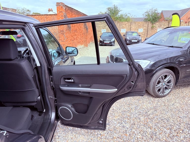 SUZUKI GRAND VITARA 2.4 VVT SZ4 2011
