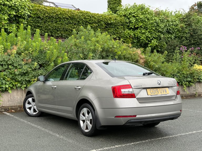 2019 Skoda OCTAVIA 1.0L TSI - DSG AUTO