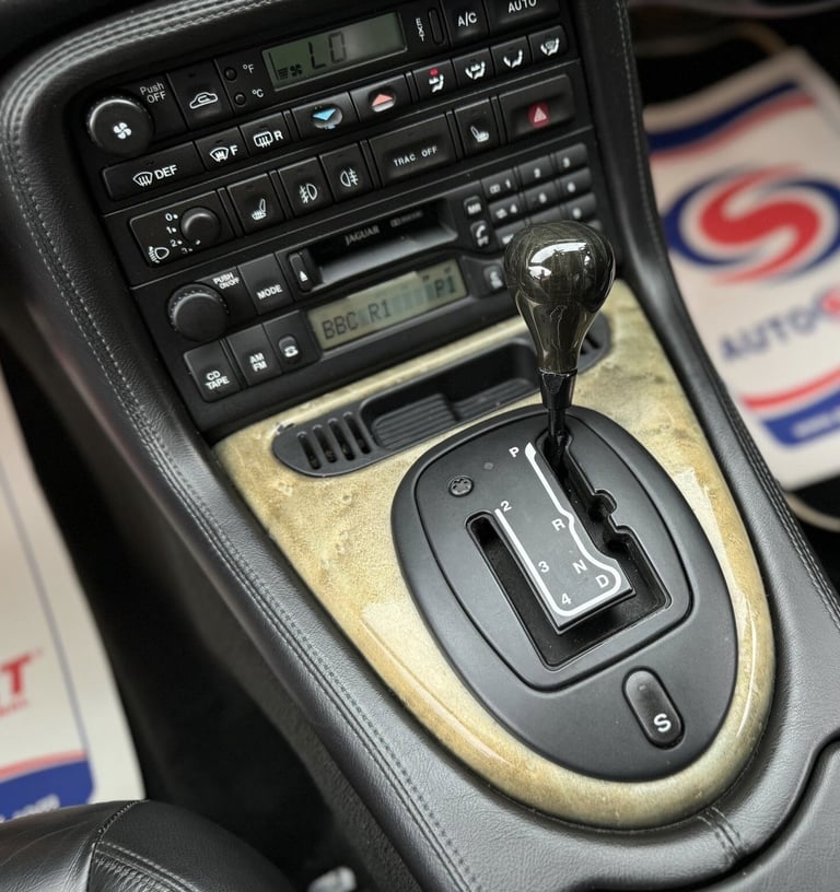 2002 Jaguar XK8 4.0 V8 Auto SALOON Petrol Automatic
