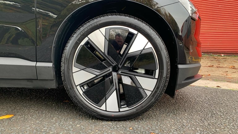 2025 Volvo EX30 Ultra Twin Motor Performance ESTATE Electric Automatic