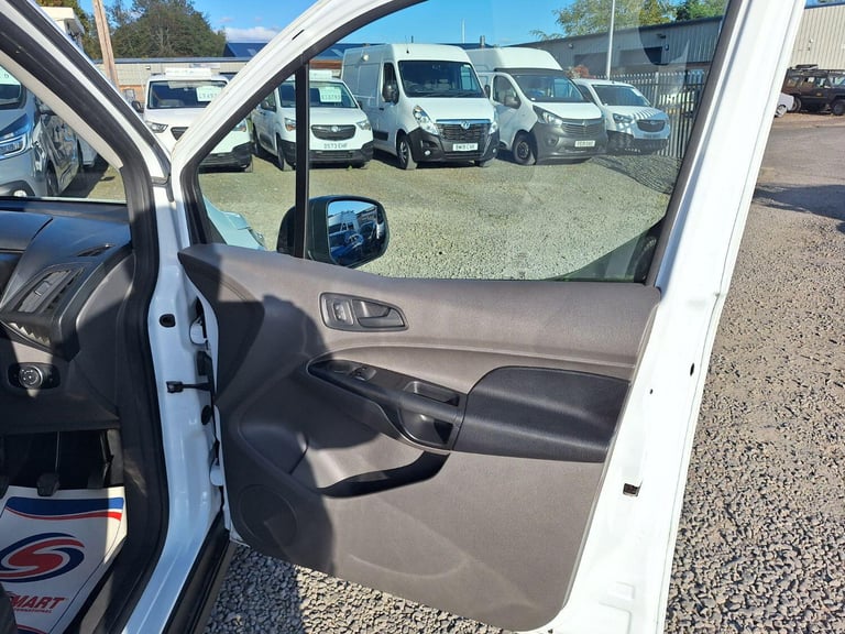 FORD TRANSIT CONNECT 1.5 220 EcoBlue White Manual Diesel, 2018