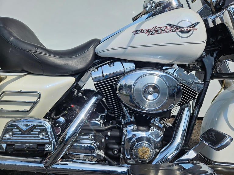 Harley-Davidson FLHR 1450 road king stunning looking 