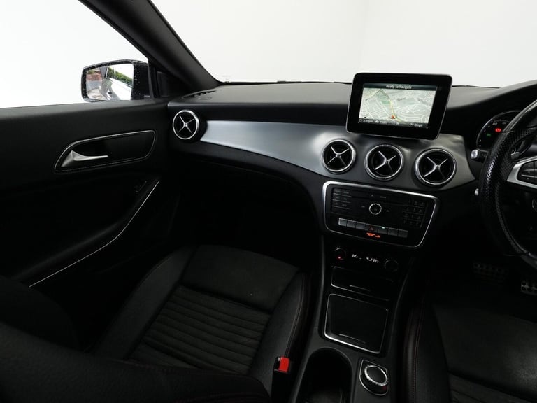 2016 Mercedes-Benz CLA 2.1 CLA220d AMG Line Coupe 7G-DCT Euro 6 (s/s) 4dr SALOON Diesel Automatic