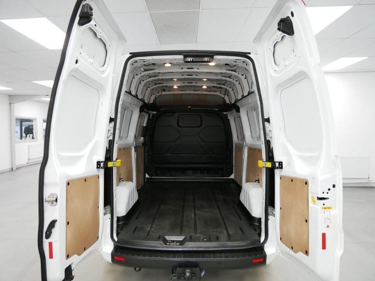 73 TRANSIT CUSTOM 300 2.0 EBL 130 BHP L2 LONG H2 HIGH TREND EDITION ( NO VAT ! )