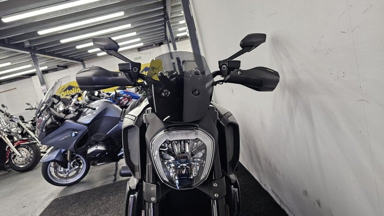DUCATI DIAVEL 1260 ** LOW MILEAGE - TERMIGNONI EXHAUST - CRASH PROTECTORS **