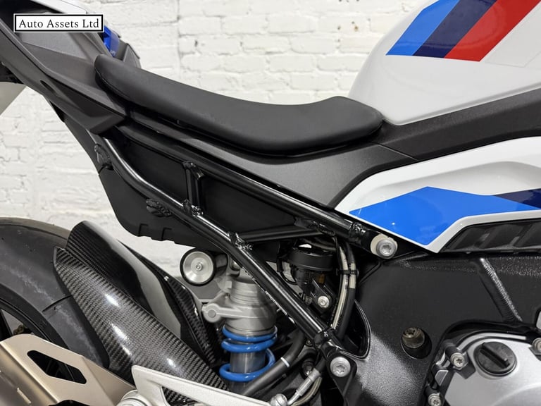 2024 BMW M 1000 R 1000 Naked Petrol Claw-shifted Euro 5 (209 ps) Naked Petrol Manual