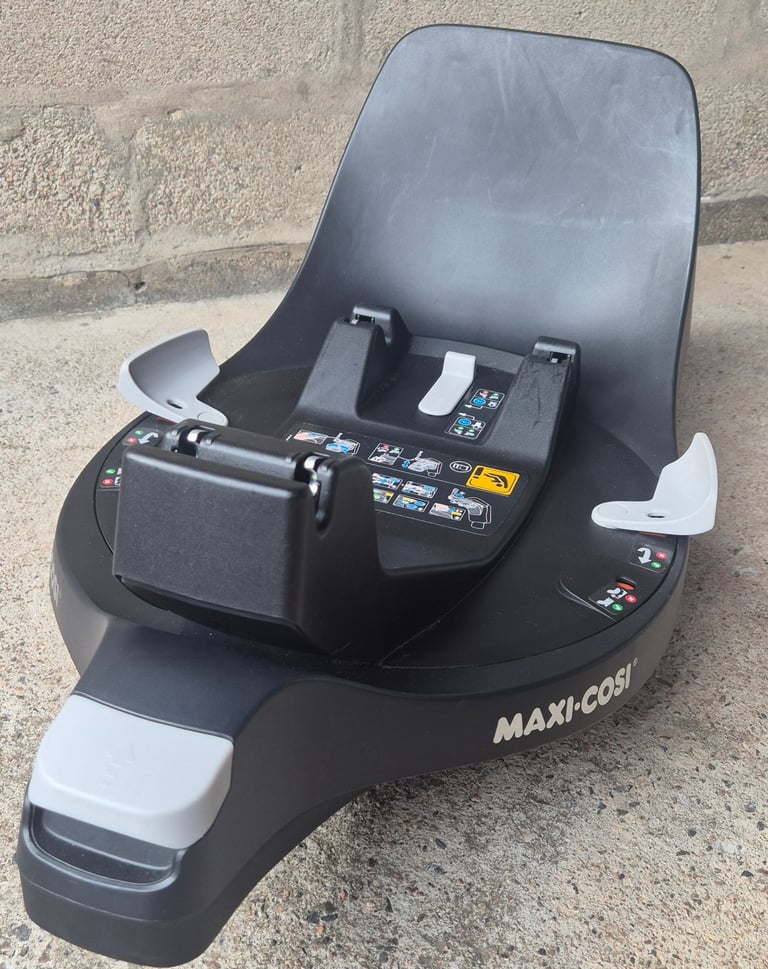 image for Maxi cosi 360 isofix base