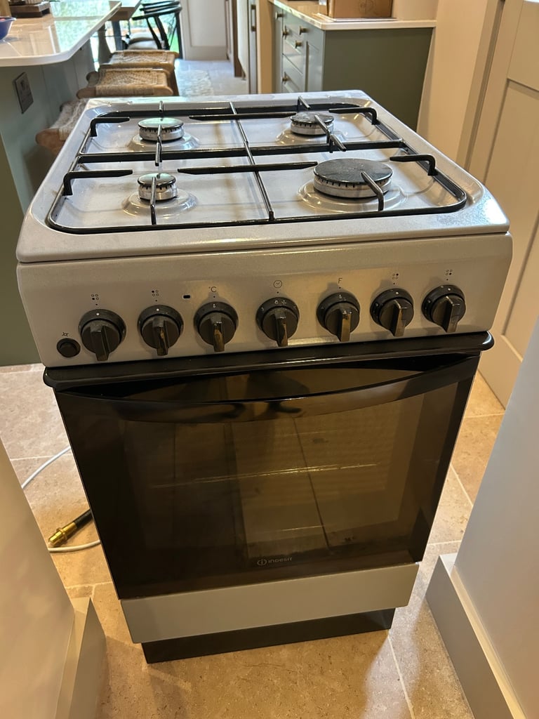 Indesit IS5G4PHSS/UK 50cm dual fuel cooker