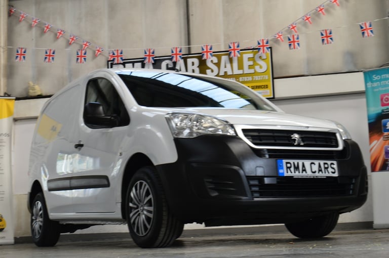 2016 Peugeot Partner 850 1.6 HDi 92 Professional ONLY 5000 MILES Van  Diesel Manual