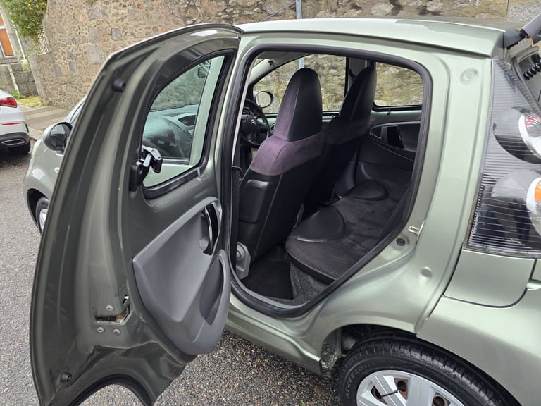 Citroen, C1, Hatchback, 2010, Manual, 998 (cc), 5 doors