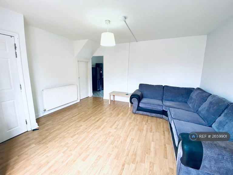 7 bedroom house in Eagle Street, Leamington Spa, CV31 (7 bed) (#2659901)