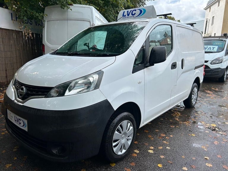 image for Nissan NV200 DCI ACENTA NO VAT VERY CLEAN FSH WARRANTY