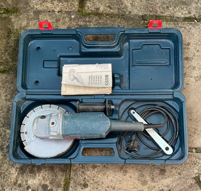 Bosch GWS 20-230H 9” 240v Heavy Duty Angle Grinder plus Case