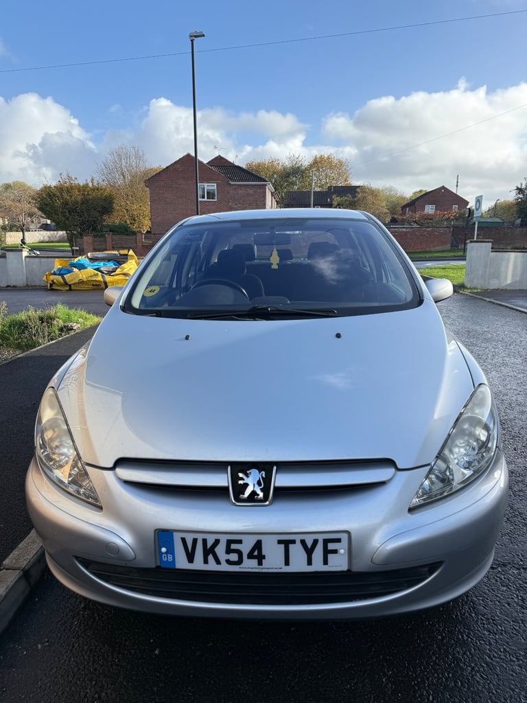 Peugeot, 307, S, Hatchback, 2004, Manual, 1587 (cc), 5 doors, 90k miles