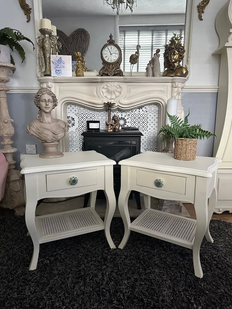 Lovely pair of cream bedside tables 