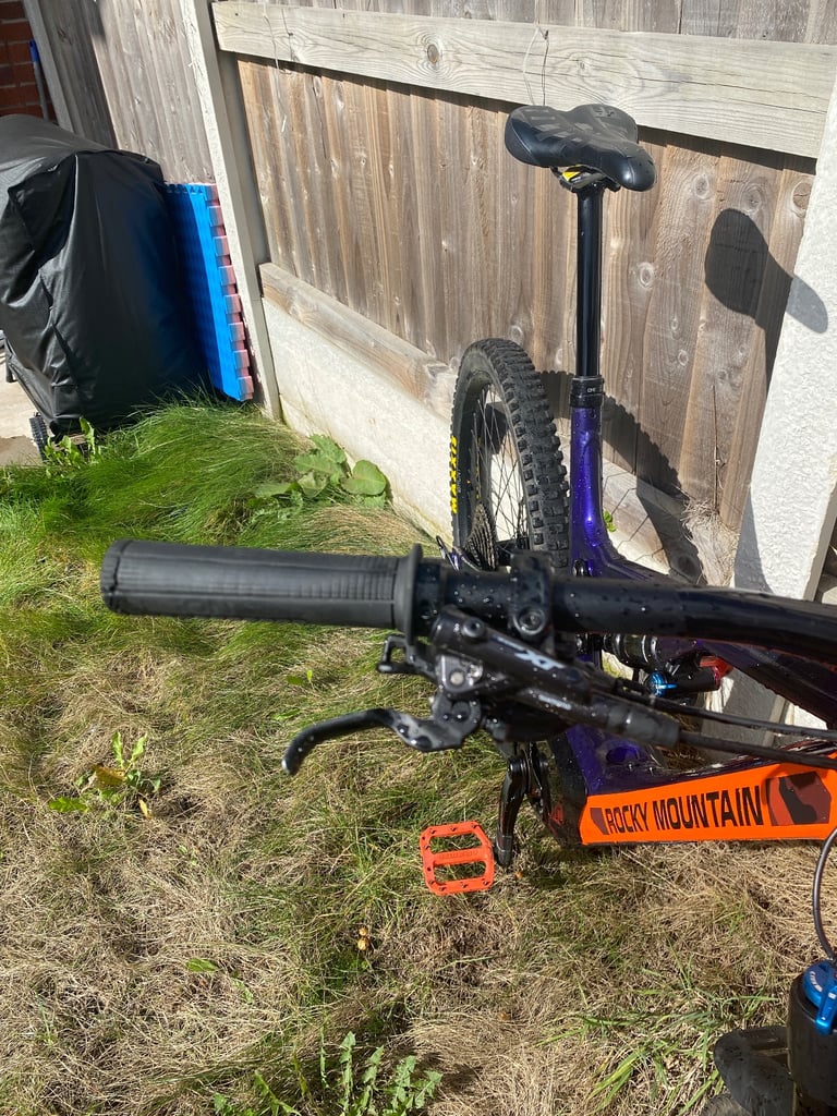 Rocky Mountain distinct a70 + Electric Bike , Excellent Condition