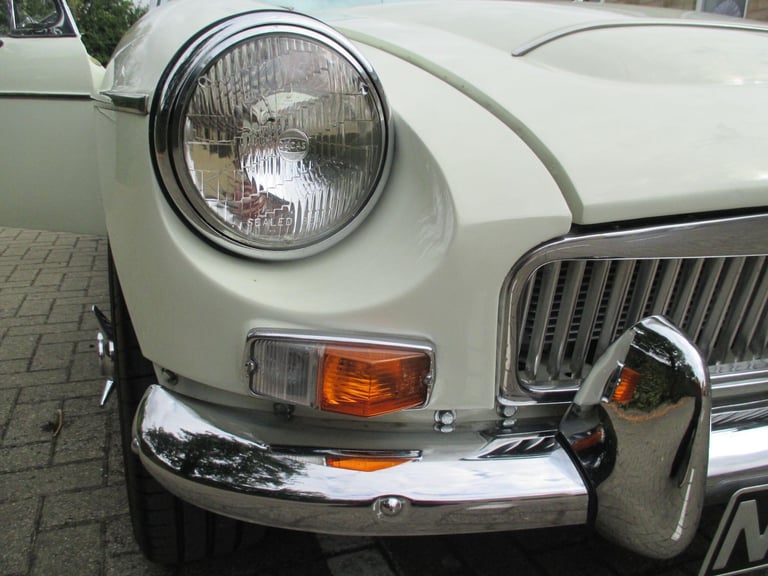 1968 MG MGC Petrol Manual
