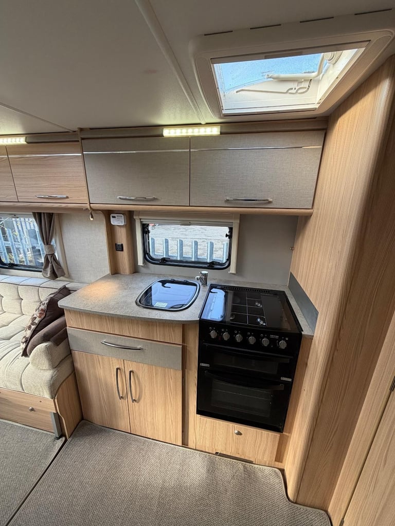 Coachman Vision Xtra 450/2 2 berth 2014 ***LOW LOW PRICE***