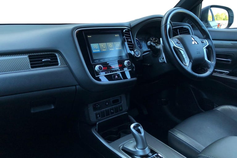 2021 Mitsubishi Outlander 2.4 PHEV Dynamic 5dr Auto SUV PETROL/ELECTRIC Automatic