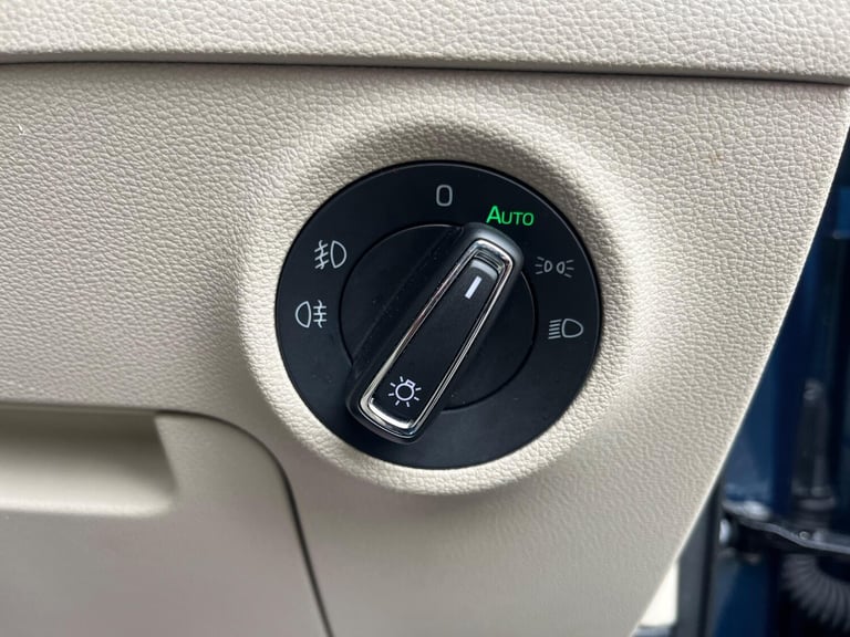 2019 Skoda Karoq 1.6 TDI SE L Euro 6 (s/s) 5dr ESTATE Diesel Manual