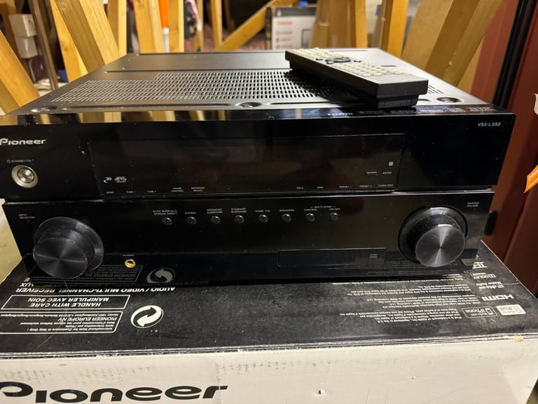 Pioneer Cinema Amp VSX-L52