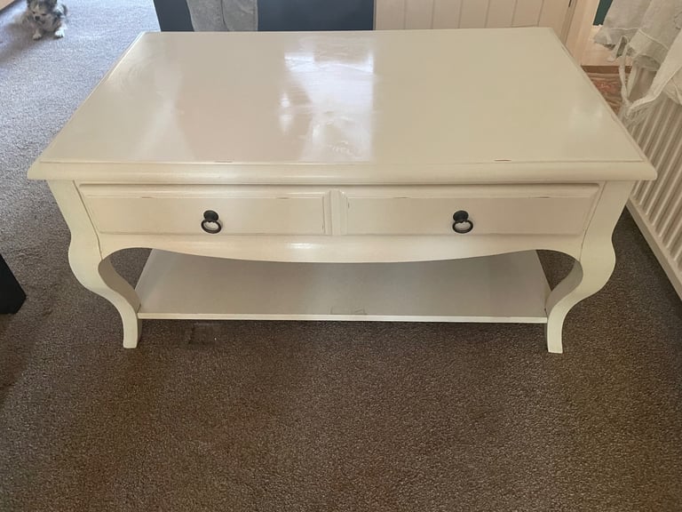 White table and matching cabinets