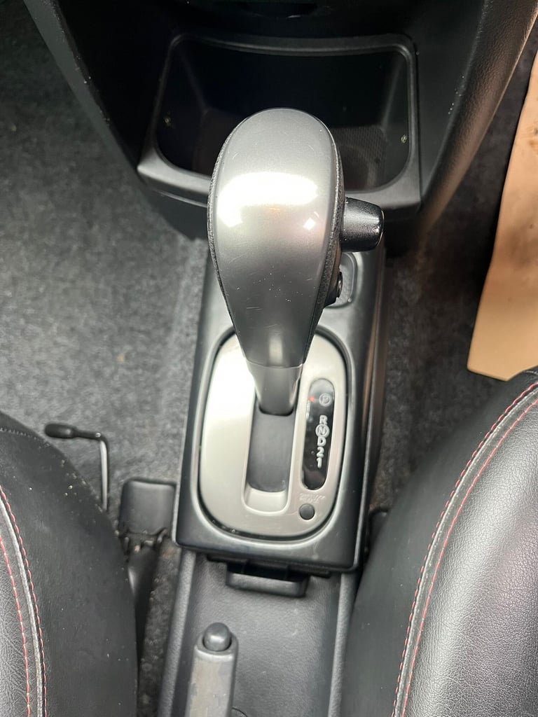 2008 Nissan Note 1.6 Tekna 5dr Auto MPV Petrol Automatic