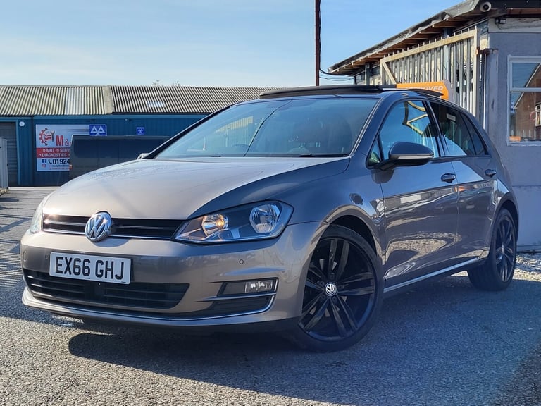 2016 Volkswagen Golf 1.6 TDI 110 GT Edition 5dr DSG PAN ROOF TOP SPEC HATCHBACK Diesel Automatic