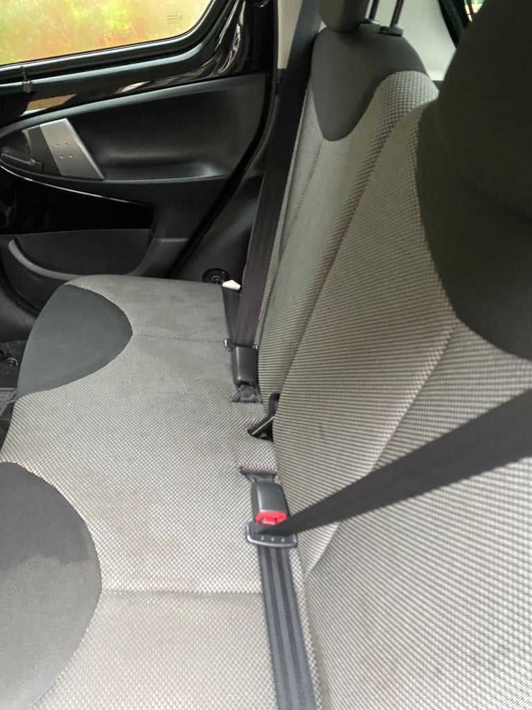 Toyota, AYGO, Hatchback, 2013, Semi-Auto, 998 (cc), 5 doors